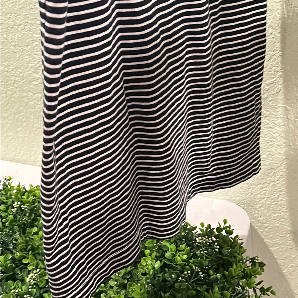GAP Black and White Casual Raglan Mini Dress - Picture 5 of 9